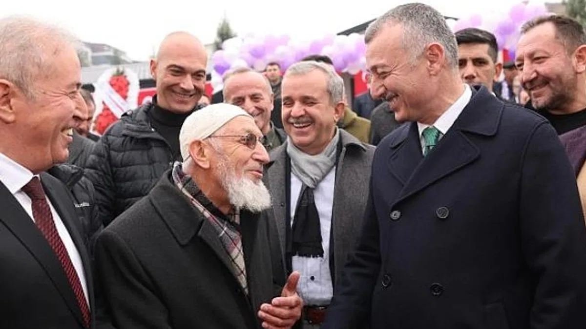 Büyükşehir’den Alikahya’ya muhteşem sosyal tesis