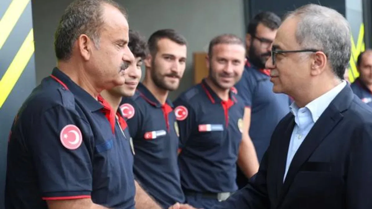 Kocaelili itfaiyecilere Büyükşehir’den moral ziyareti