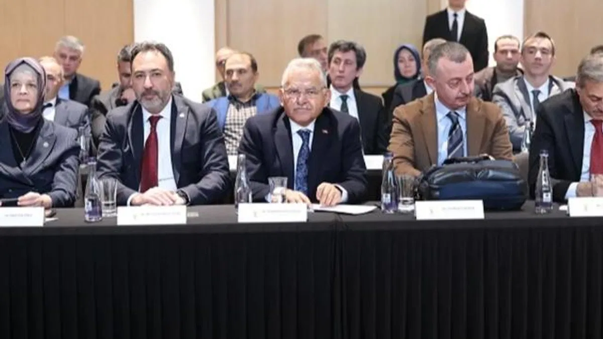 Memduh Büyükkılıç’tan Konya çıkarması