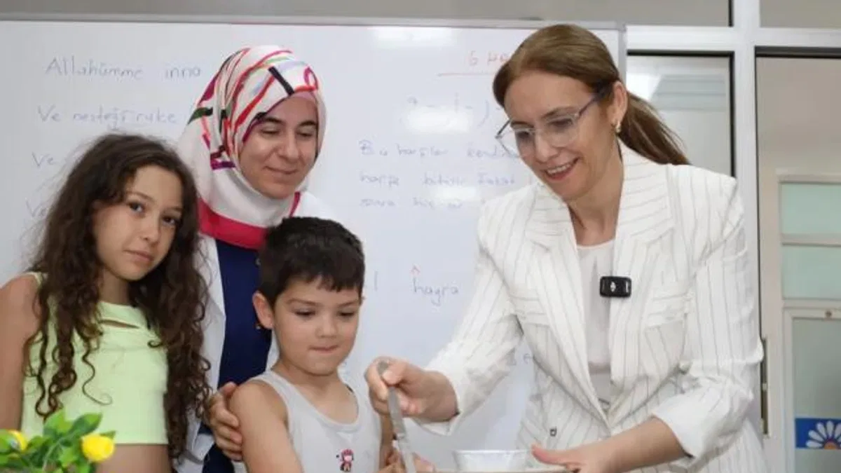 Başkan Vekili Abiş’ten KO-MEK yaz kurslarına ziyaret