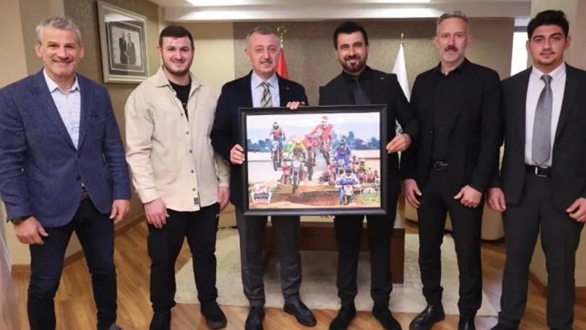 Kocaeli’de Başkan Büyükakın’a STK’lardan teşekkür