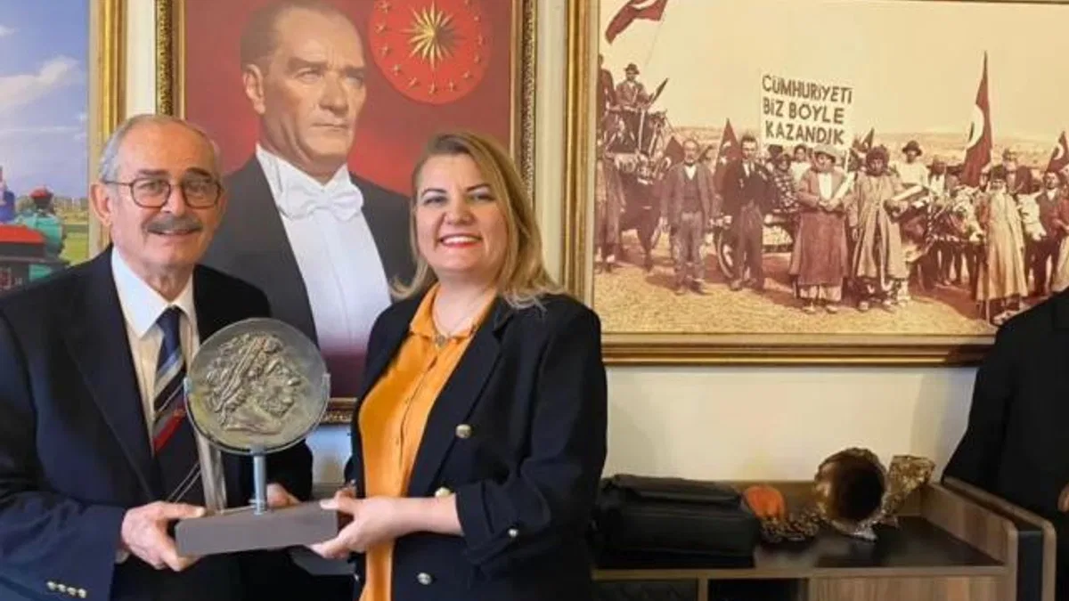 Büyükerşen’den İzmit’e ‘Balmumu’ müjdesi