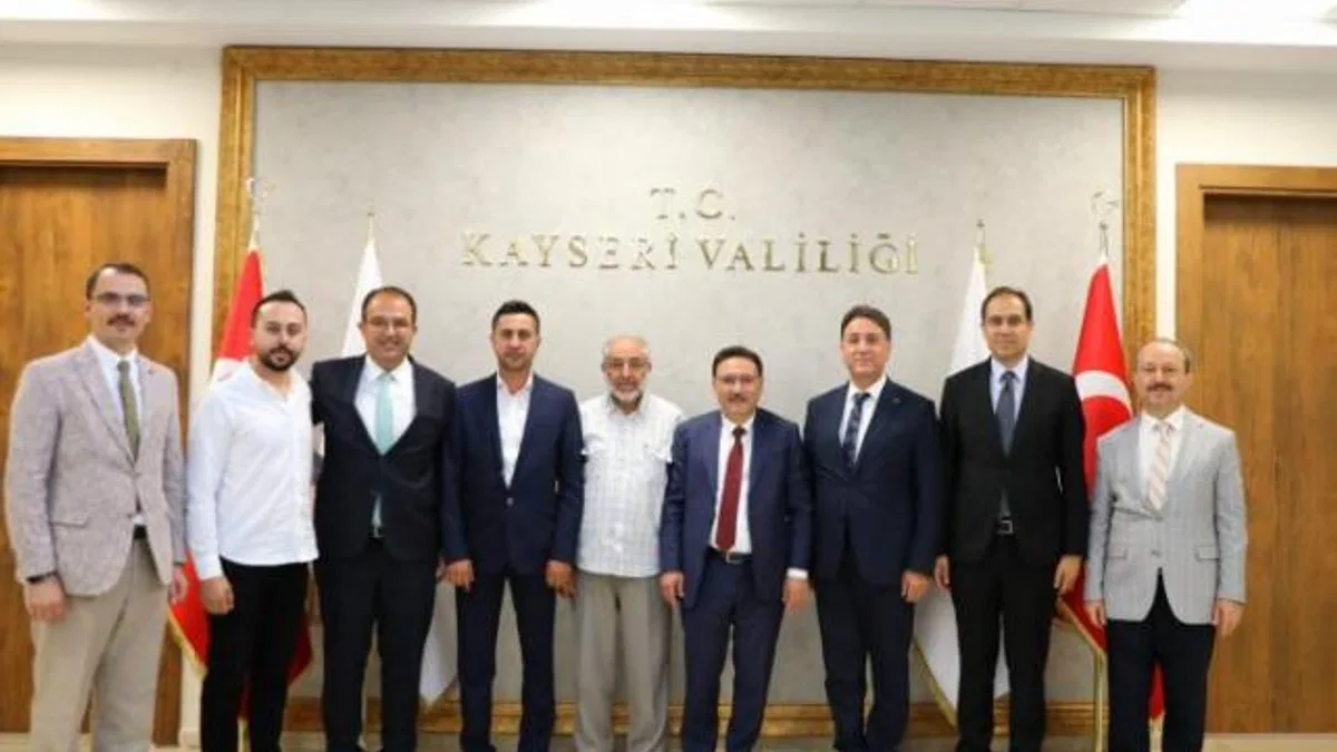 Valilikte üç protokol birden imzalandı