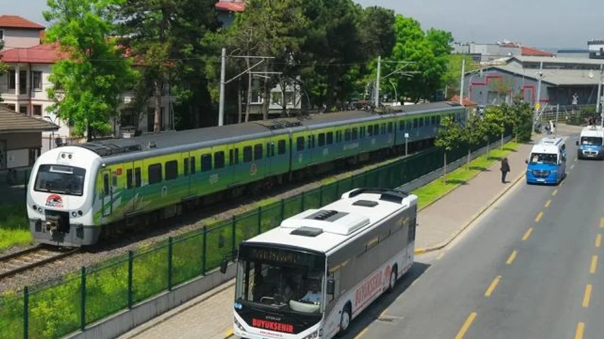 Sakarya toplu taşımada yeni hatlar oluşturdu