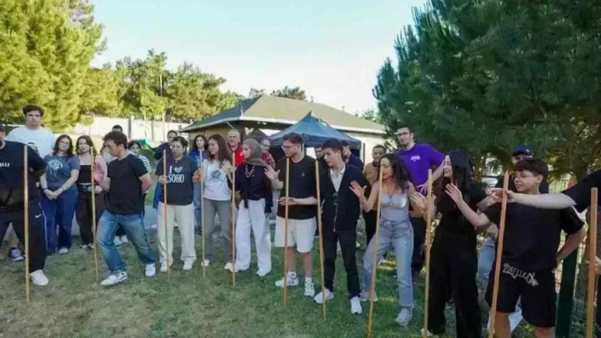 İstanbul Beylikdüzü’nde gençlere YKS öncesi kamp morali
