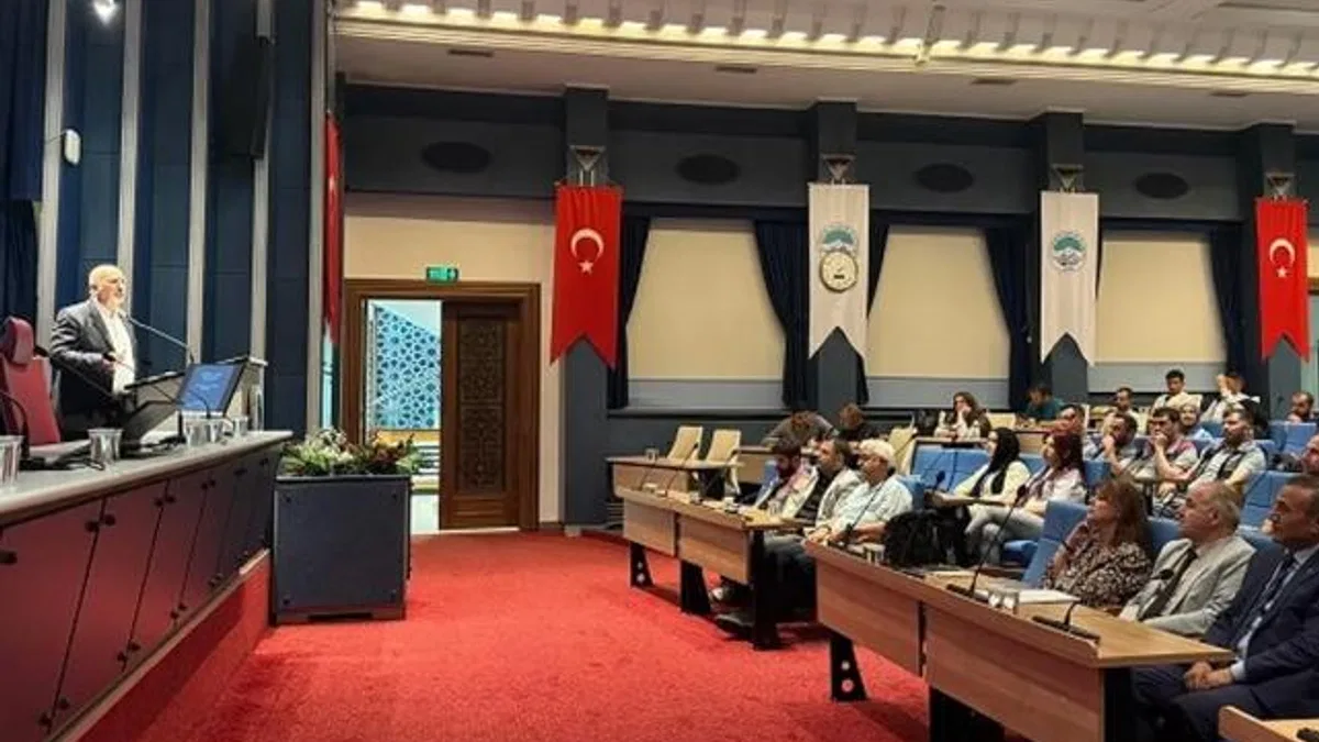 Kayseri Büyükşehir’den vektör zararlılarına ilişkin seminer