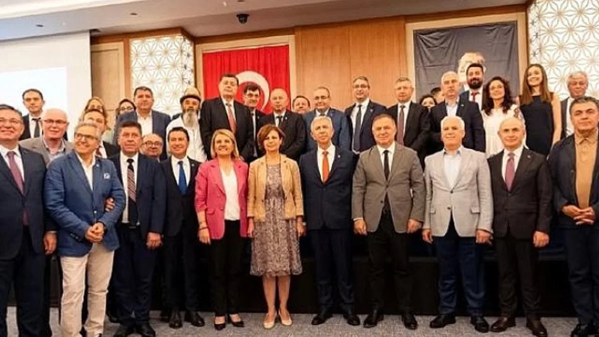 Bergama Belediyesi, Tarihi Kentler Birliği Ödüllerinde İki Proje ile Ödül Kazandı