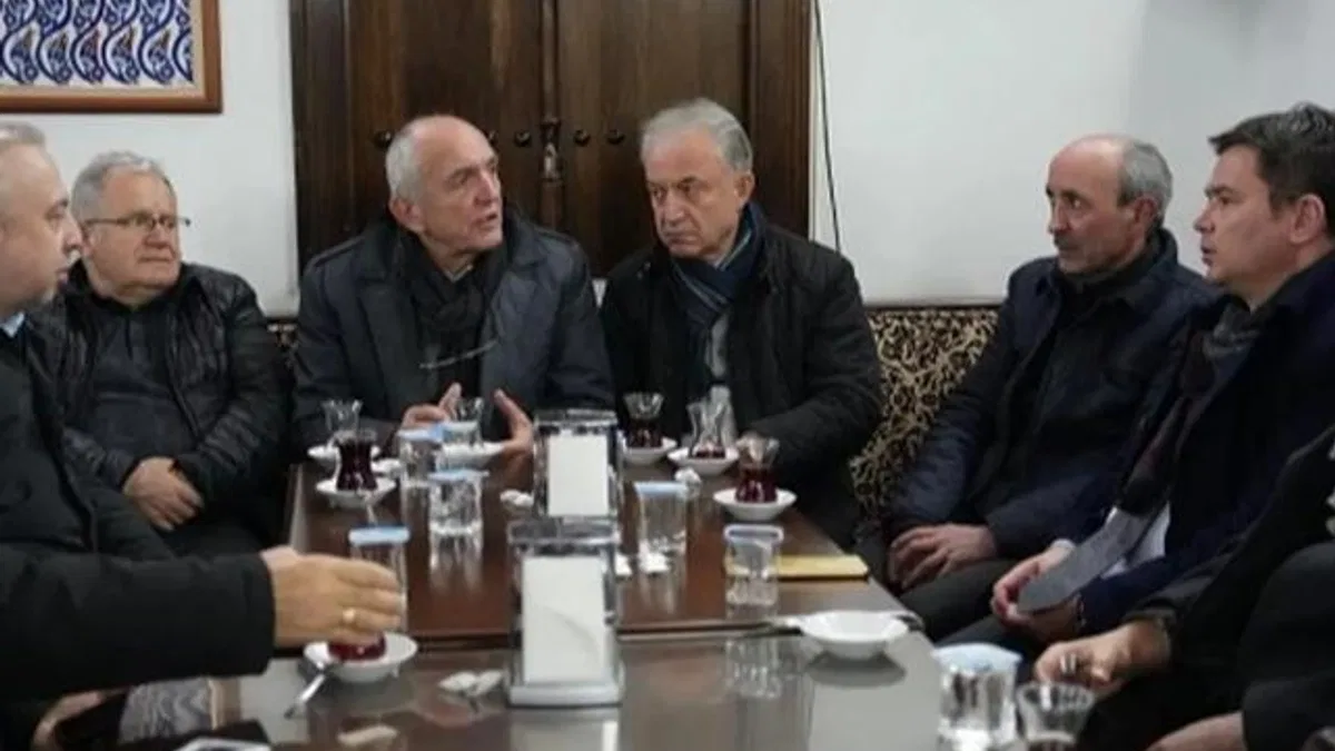 Erkan Aydın iftarda Bursa Osmangazililerle buluşuyor