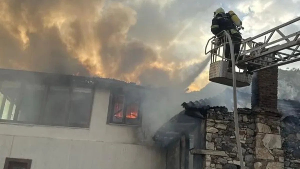 Muğla itfaiyesi bayram tatilinde 121 olaya müdahale etti