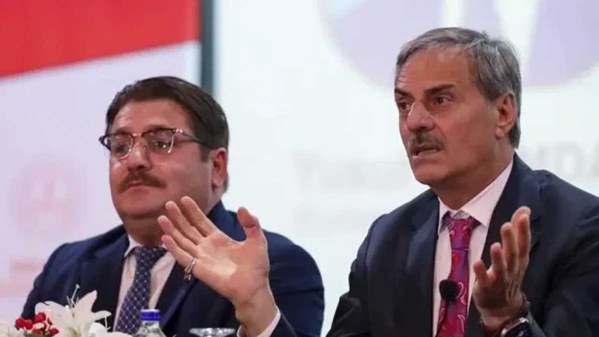 Alemdar: ‘İnşa edilecek yeni ve güçlü Sakarya’da gençlerimiz kendi hikâyesini yazacak’