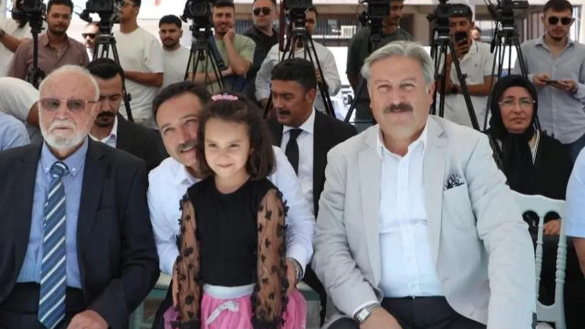 Kayseri Melikgazi Ali Erkara Cami ibadete açıldı