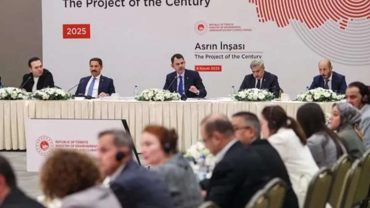 Uluslararası gazeteciler yeniden doğuşa tanıklık etti… Dünya ‘asrın inşaası’na şaştı kaldı!