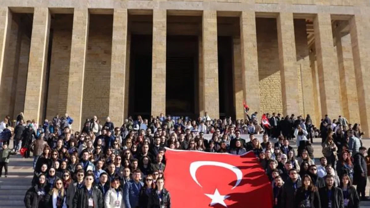 Bursalı 550 genç Ata’nın huzurunda
