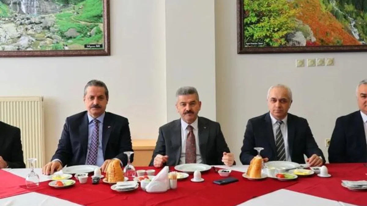 Artvin’de Çalışan Gazeteciler Günü kutlandı