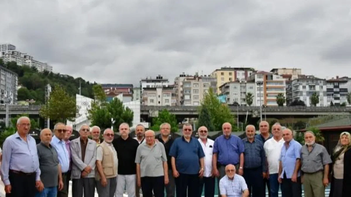 Samsun Büyükşehir’den yaşlılara tatil tadında kamp