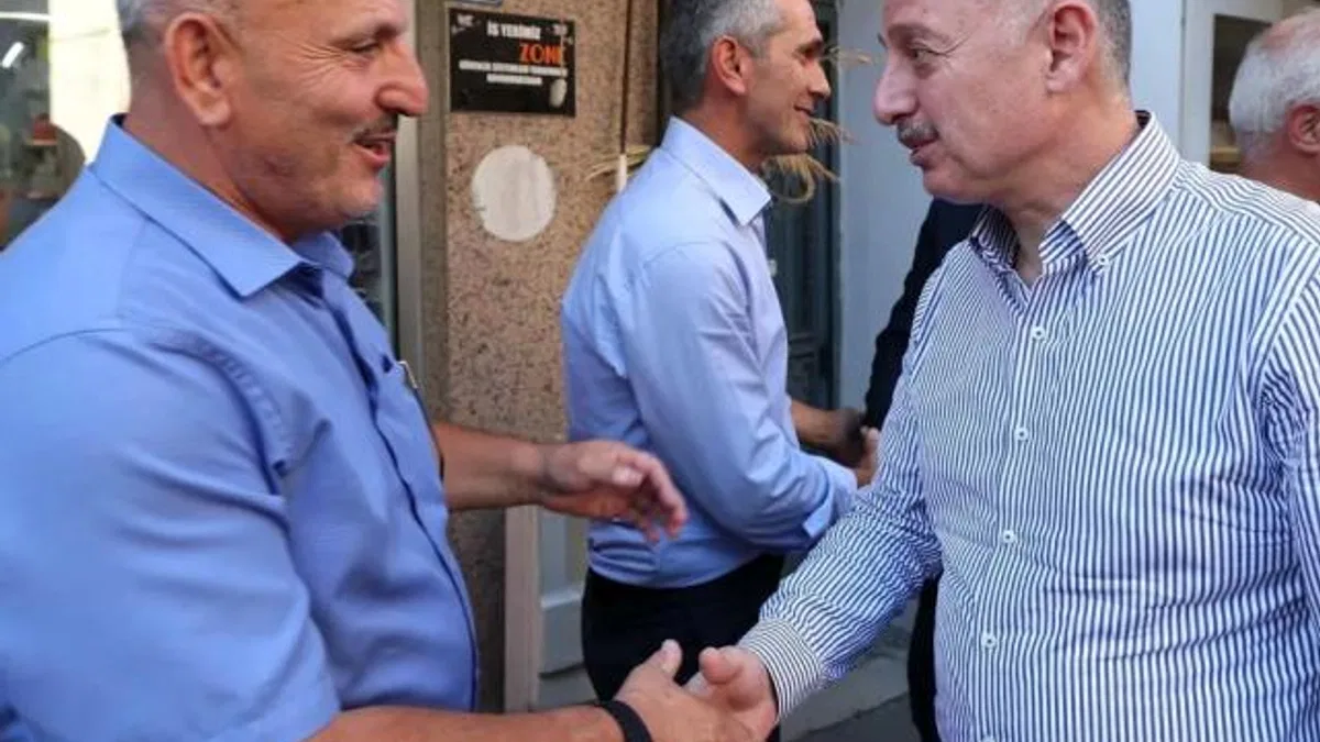 Başkan Büyükakın, Karamürsel’de esnafla buluştu