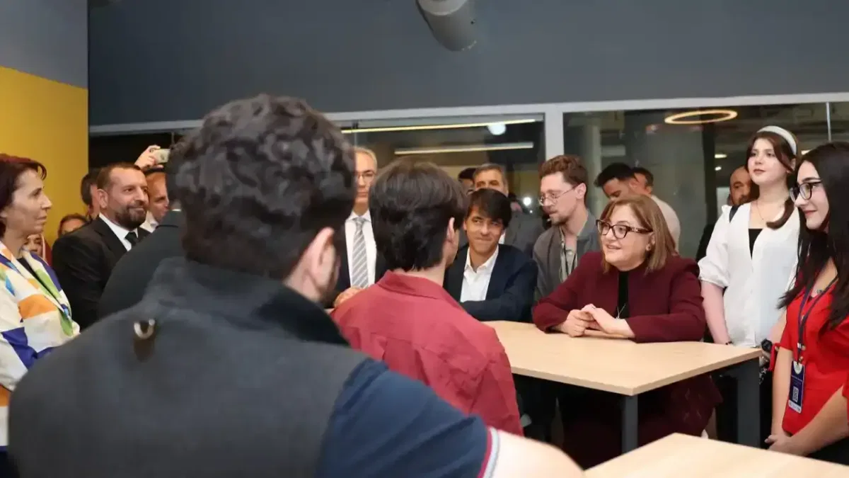 Gaziantep’te oyun ve teknoloji girişimciliğini destekleyen Gamezantep Tekmer açıldı