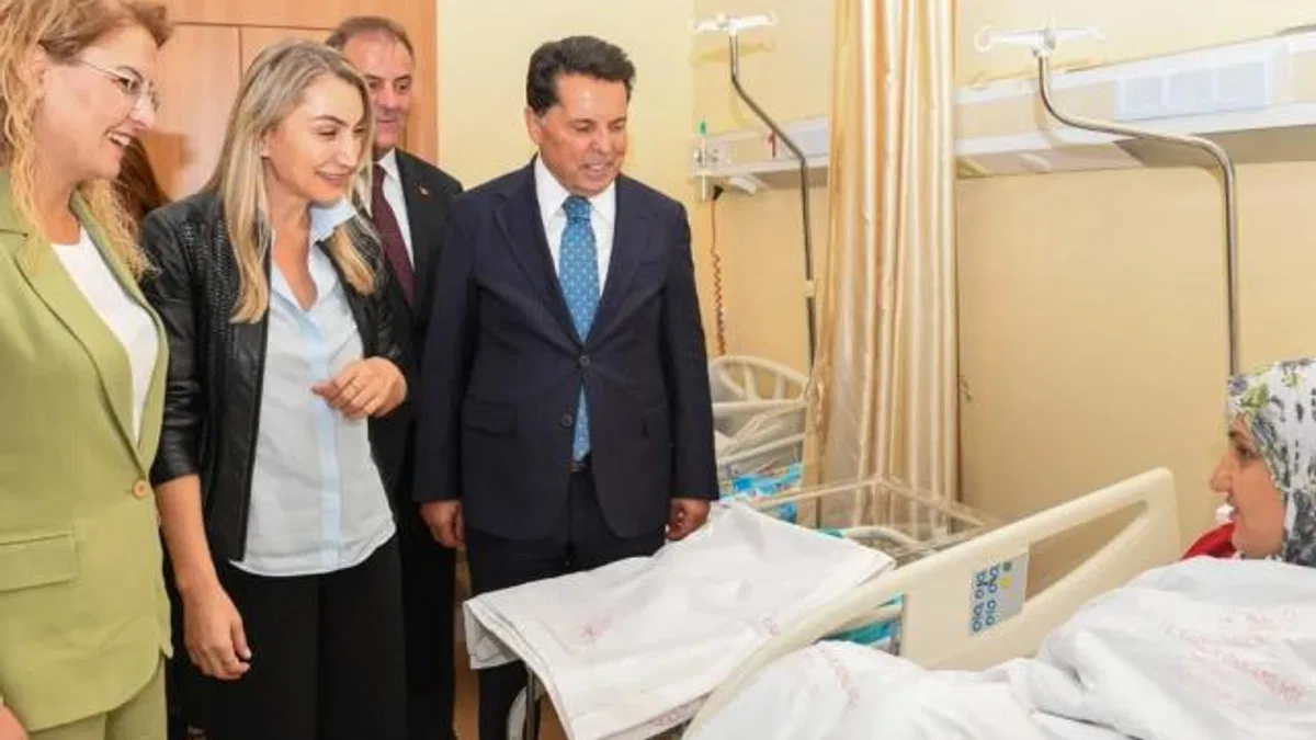 Çocuklarını metrobüste kucaklarına aldılar