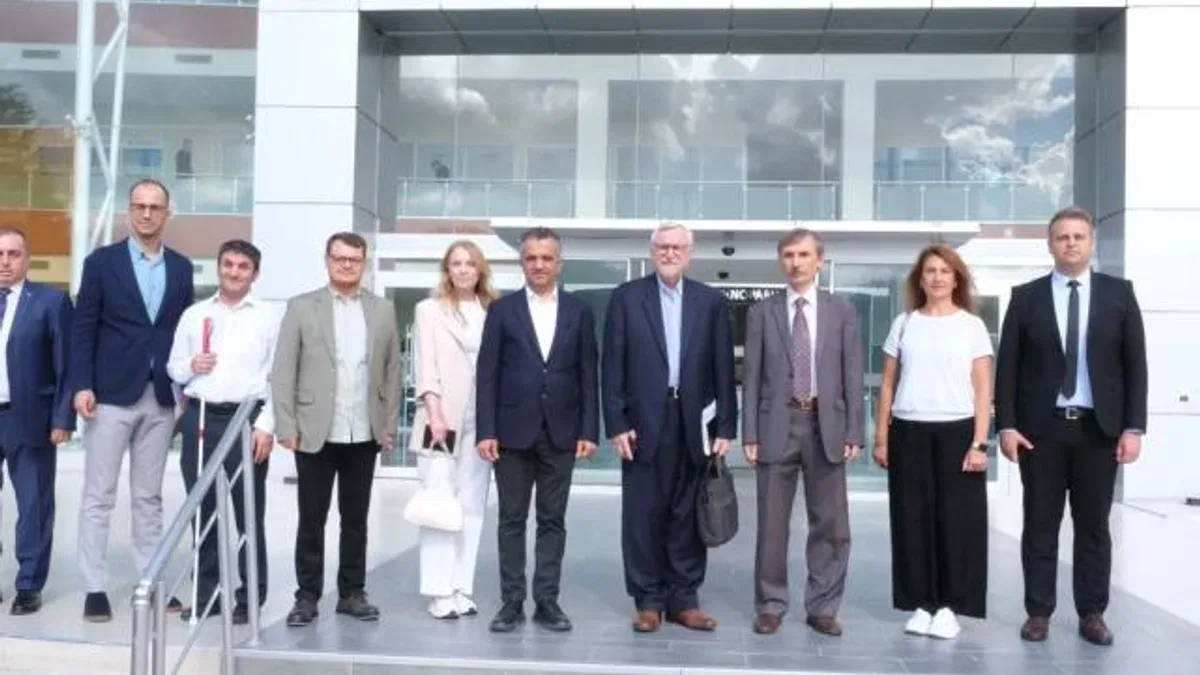 Bursa’nın teknoloji üssüne Akıllı Topluluk Formu’ndan ziyaret