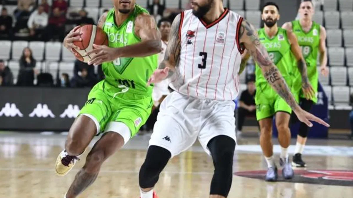 TOFAŞ ligde Fenerbahçe deplasmanında