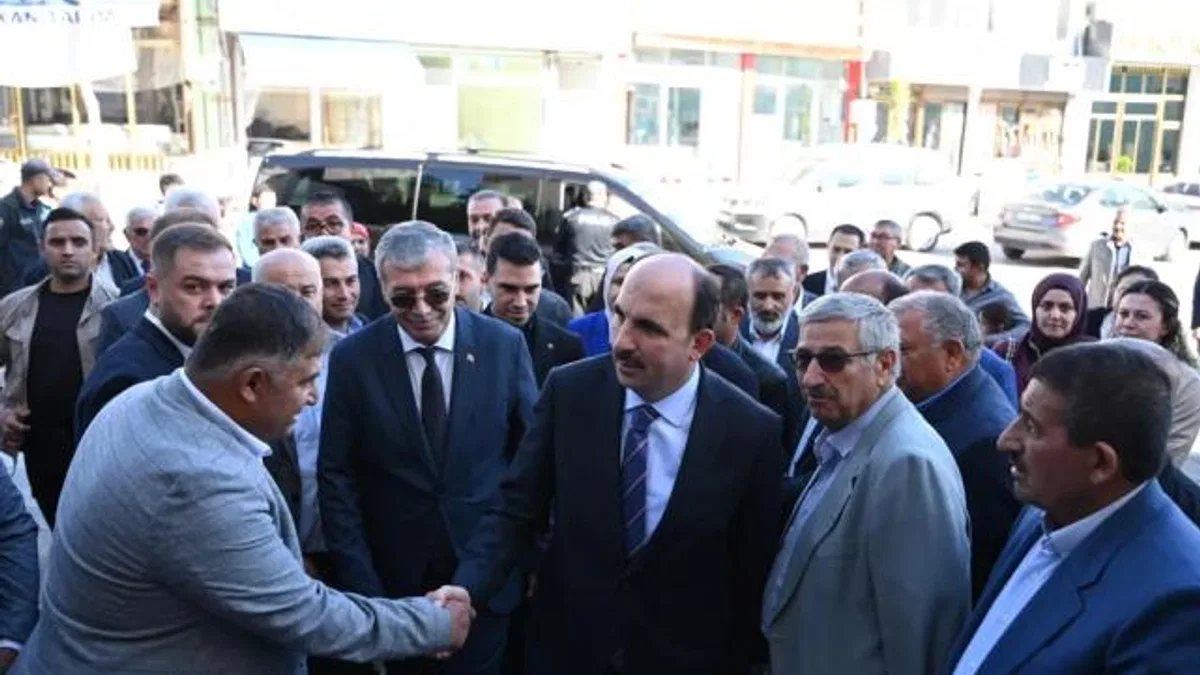 İbrahim Altay vatandaşın sorunlarını dinledi