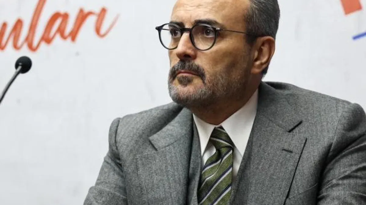 Mahir Ünal, Sakarya’da ‘Türkiye’nin yarınları’na konuk oldu
