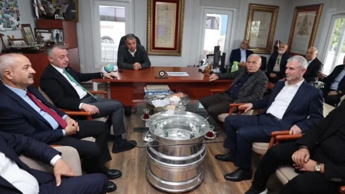 Gebzeli iş insanları Başkan Büyükakın’ı ağırladı