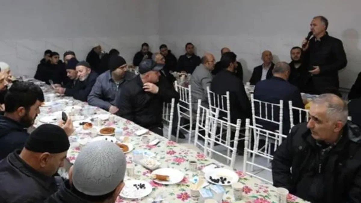 Bursa İnegöl’de Bereket Sofrası Fetih 1453 Camiinde kuruldu
