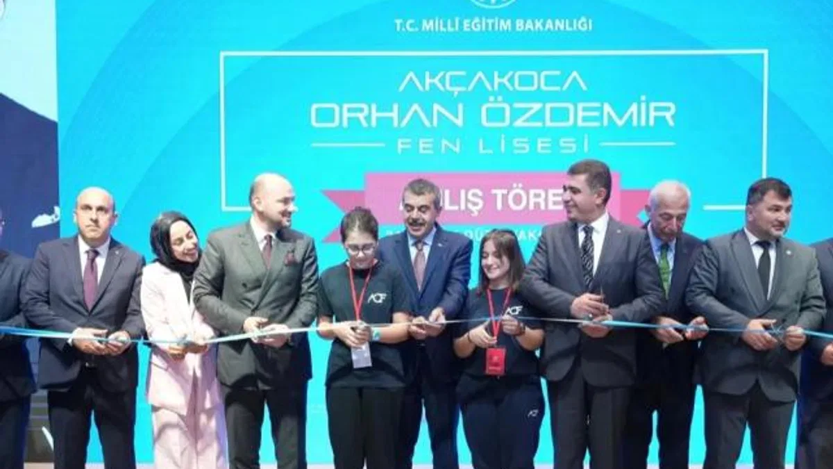 Bakan Tekin Düzce’den eğitim mesajı verdi… Öğrenci sayılarımız uluslararası seviyede