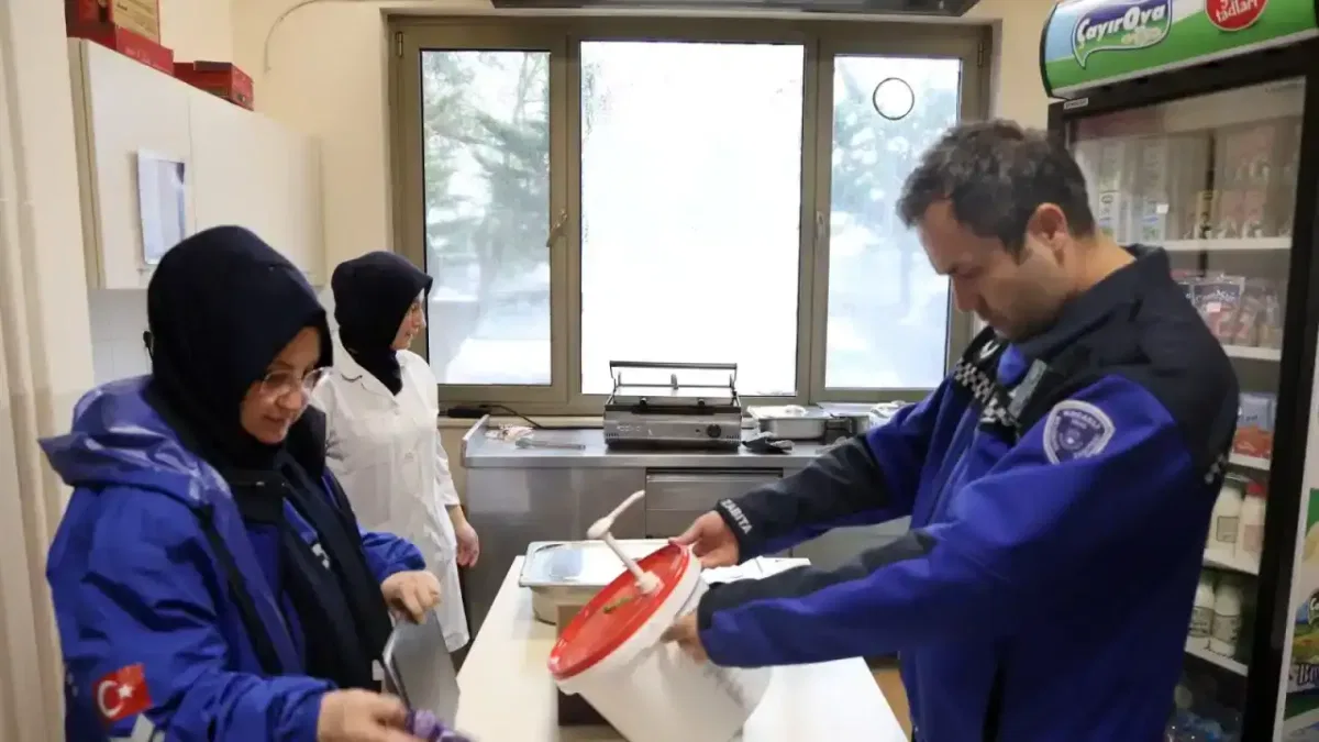 Kocaeli genelindeki okul kantinleri zabıta ekiplerince denetlendi