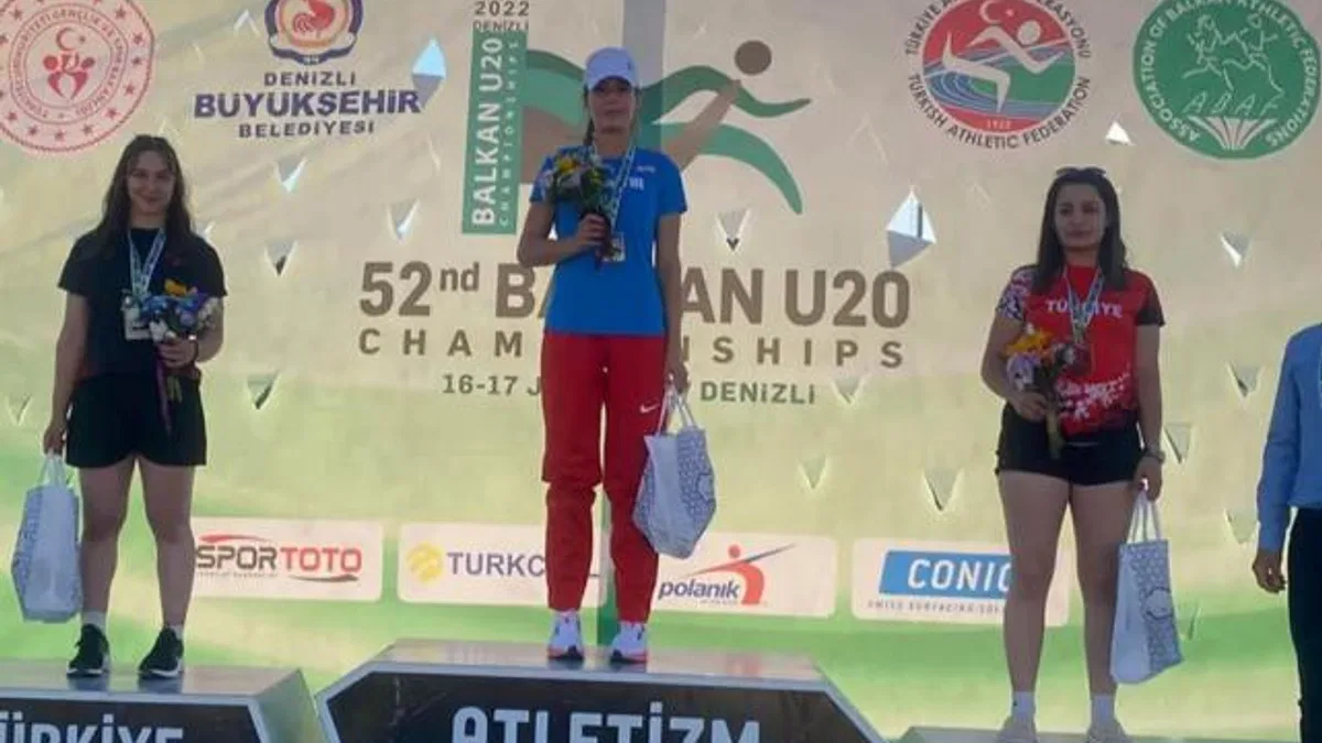 Sakarya Büyükşehir’in yıldızları İzmir’deki müsabakaya damga vurdu
