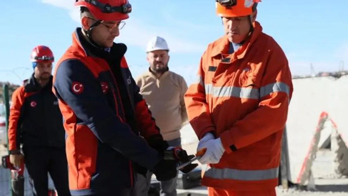 Mardin Büyükşehir personeline “Afet Müdahale Eğitimi