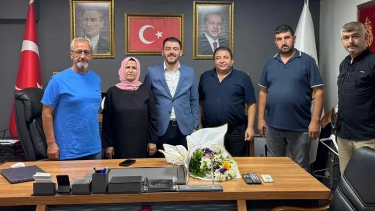 Manisa Balıkesirliler Derneği’nden AK Parti’ye ziyaret