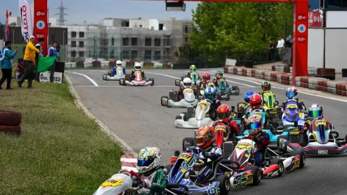 Karting heyecanı Tuzla’da yaşandı
