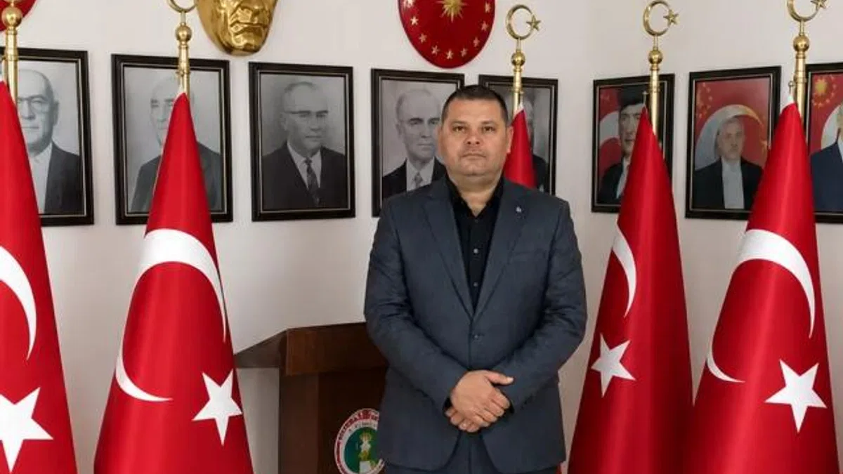 AKSAÇLILAR: Üniter yapı tartışmaya açılmaz