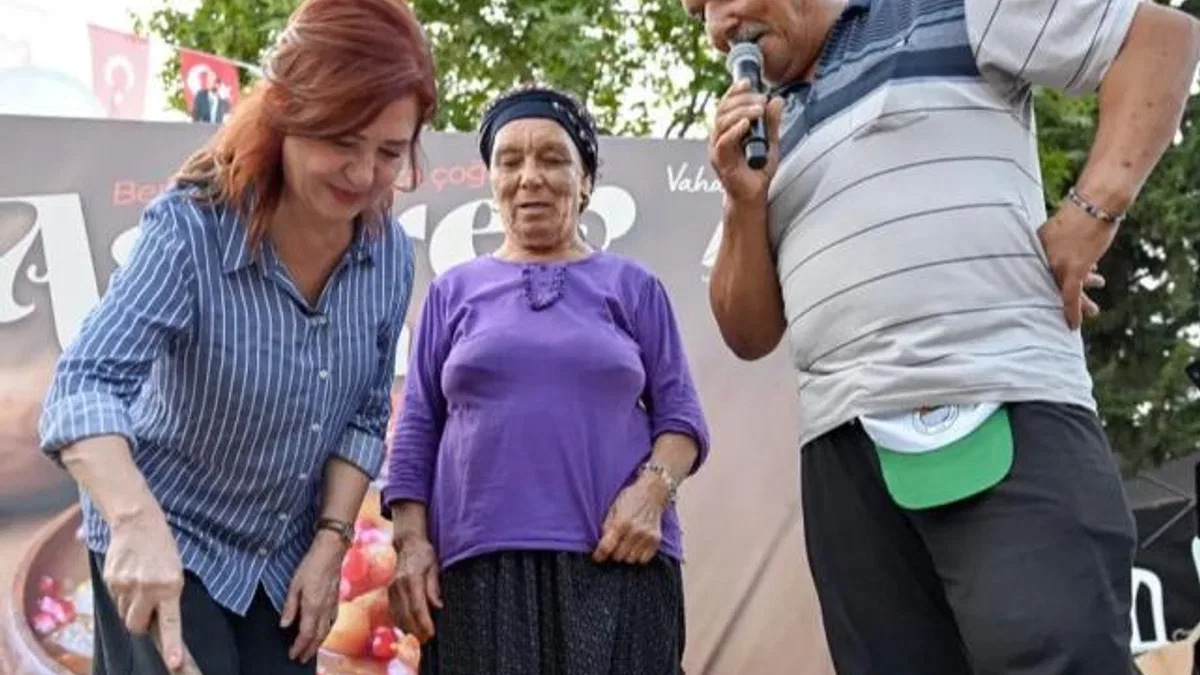 Mersinli Kadınlar, aşure etkinliğinde biraraya geldi