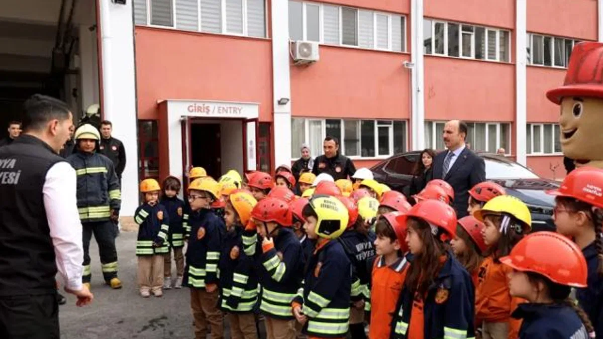Konya ’da 45 bin ilkokul 1’lere itfaiye eğitimi