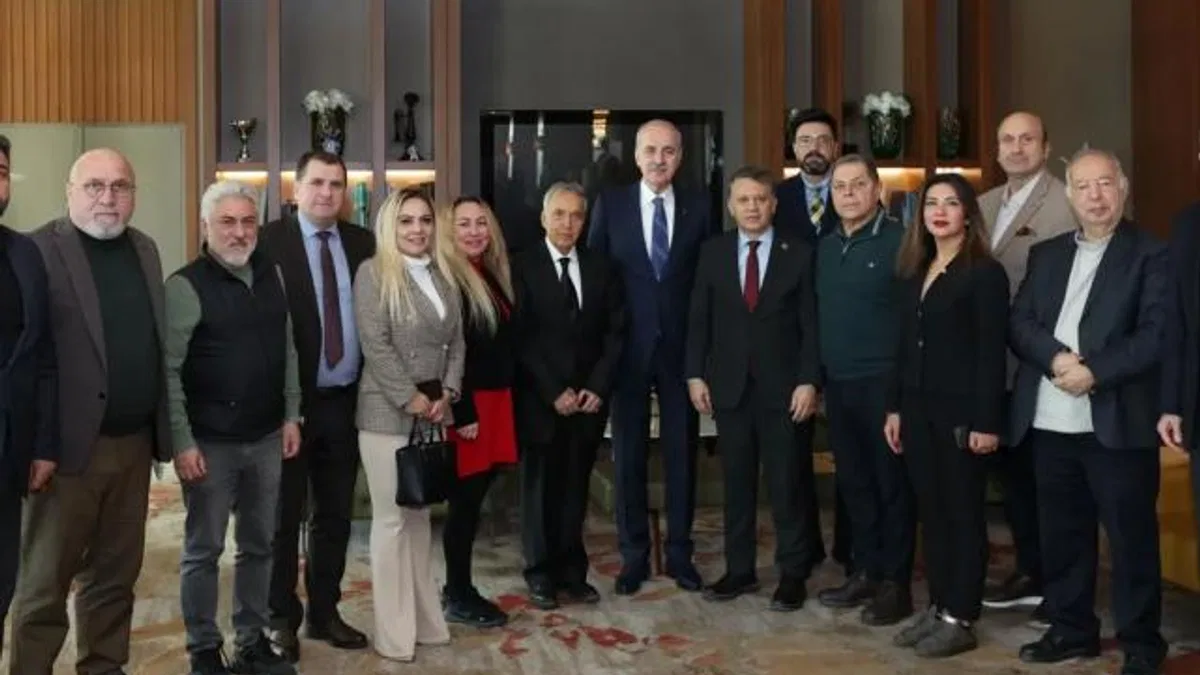 Kurtulmuş’tan Üsküp’te KGK heyetine önemli açıklamalar: Her zaman barış perspektifine sahibiz