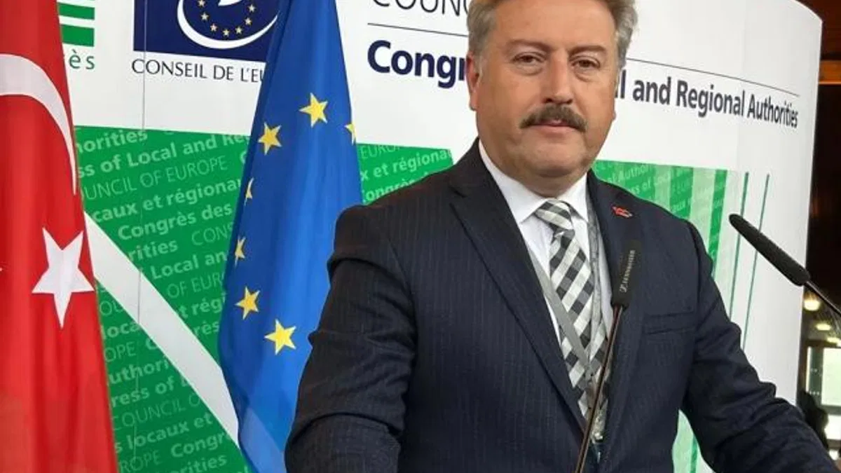 Mustafa Palancıoğlu’ndan Fransa çıkarması