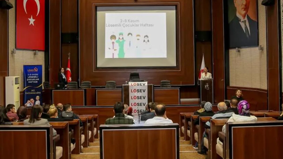 Keçiören’de özel haftada özel farkındalık semineri