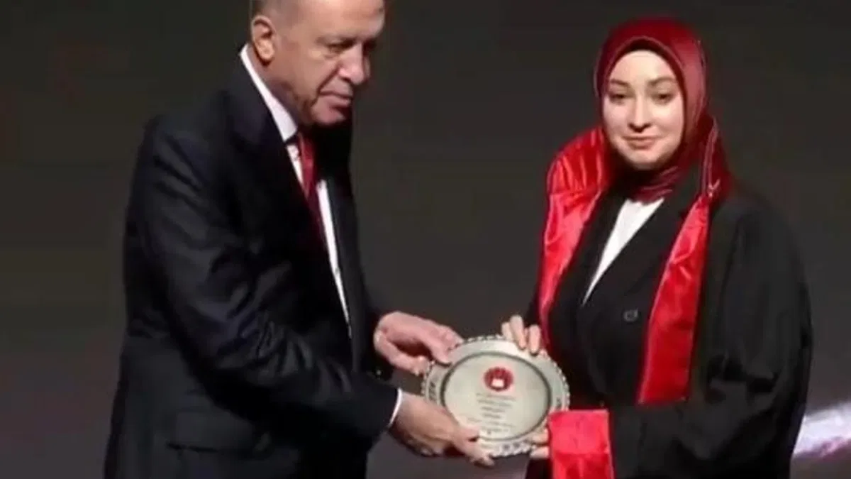 Bilecik Pazaryeri’nden iki genç hukukçu tarihe geçti