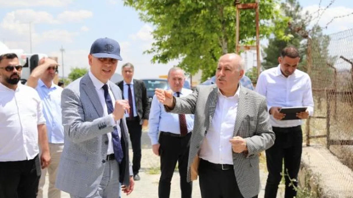 Başkan Demir: “Yeşilli ilçemize yeni projeler kazandırıyoruz”
