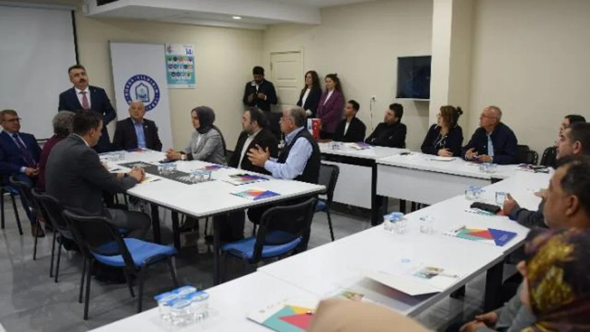 Bursa Yıldırım Belediyesi’nden hem eğitim, hem iş