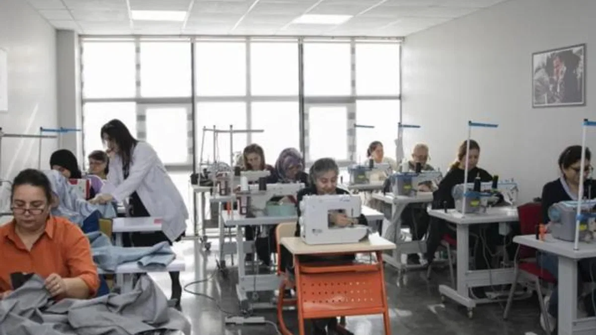 Mersin’de giyim üretim kurslarına yoğun ilgi