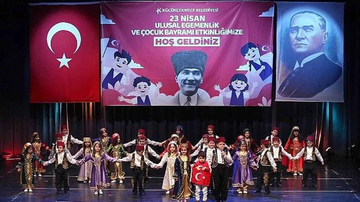 Küçükçekmece Belediyesi, 23 Nisan Ulusal Egemenlik ve Çocuk Bayramı dolayısıyla düzenlediği birbirinden renkli etkinliklerle çocuklara dolu dolu bir bayram yaşattı