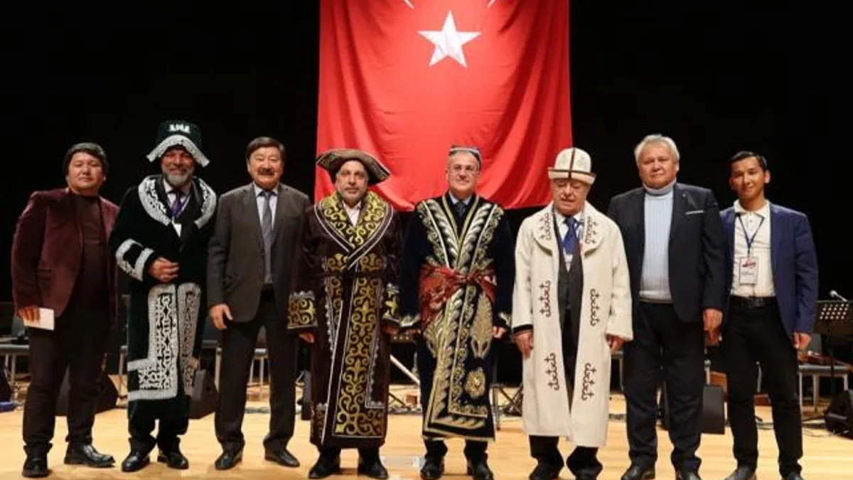 Mustafa Yalçın’a “Türk Dünyası Üstün Hizmet Ödülü”