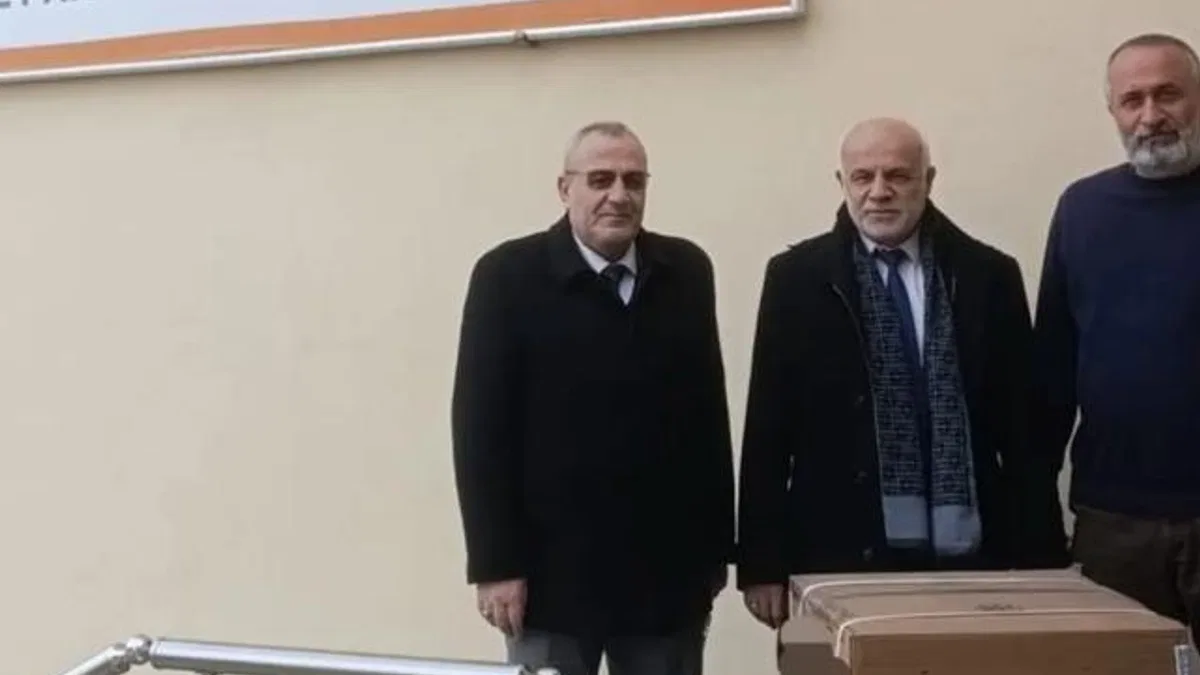 Niğde’de diyabetli öğrencilere ‘Mini Buzdolabı’ desteği