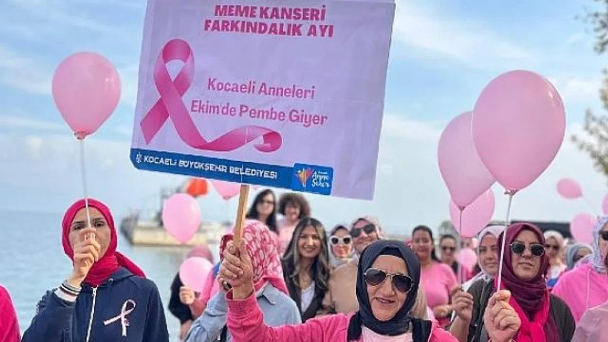 Büyükşehir’den meme kanseri farkındalık yürüyüşü