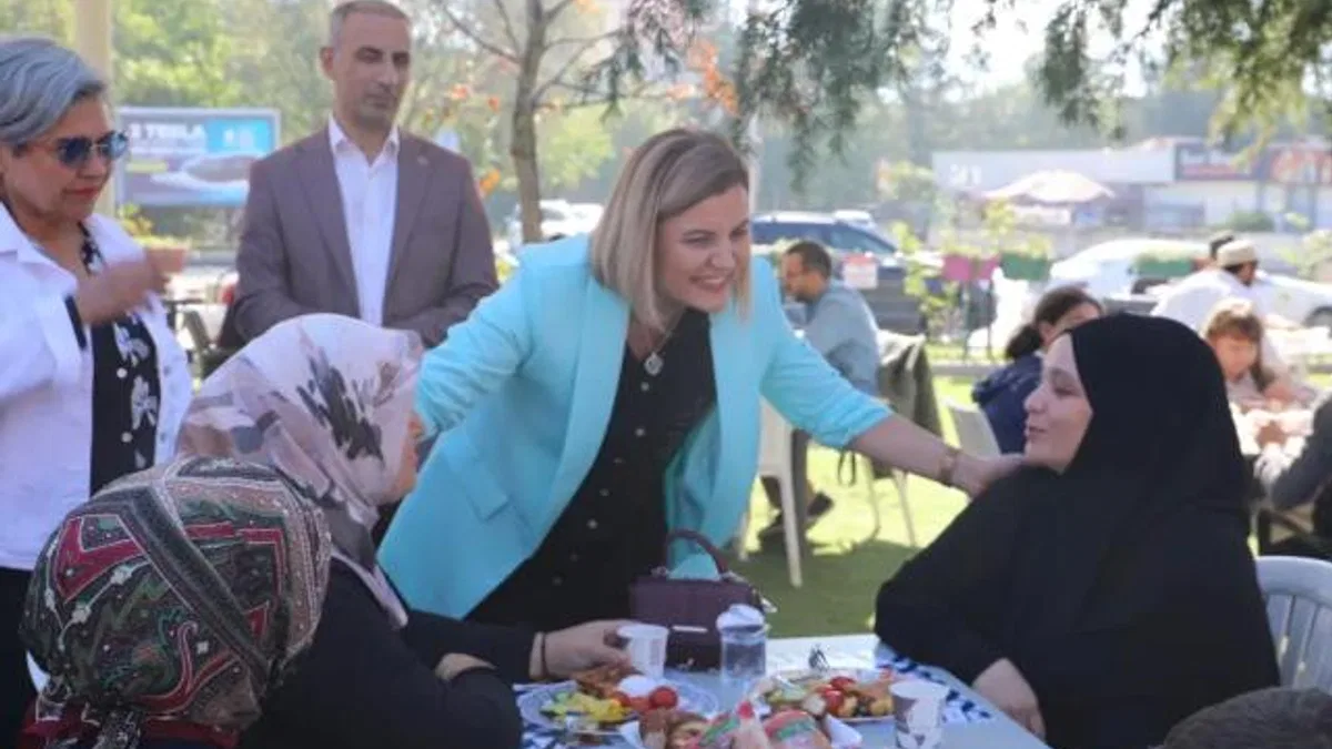 İzmit’te din görevlileri aileleriyle ağırlandı