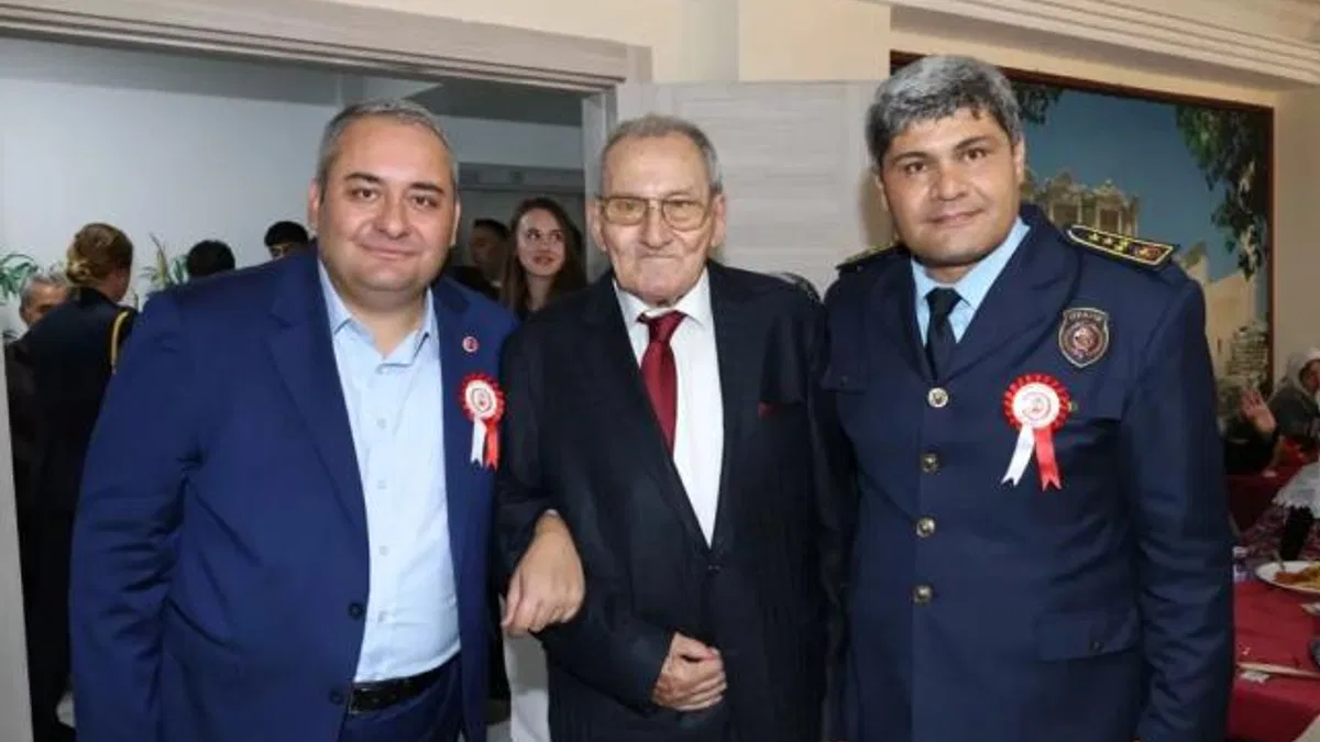 Ankara Başkan Özarslan İtfaiye Haftası’nda itfaiyecilerle bir araya geldi